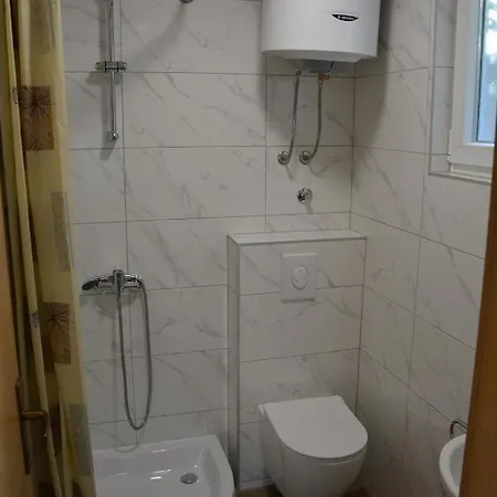 招待所 潘逊伊万旅馆 Međugorje